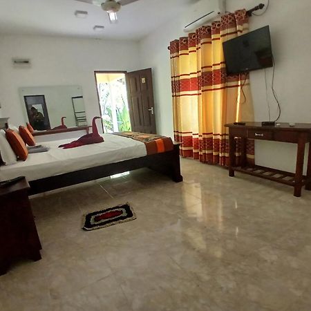 Hotel Tree Garden Wilpaththu Nochchiyagma Anuradhapura Nochchiyagama Bagian luar foto