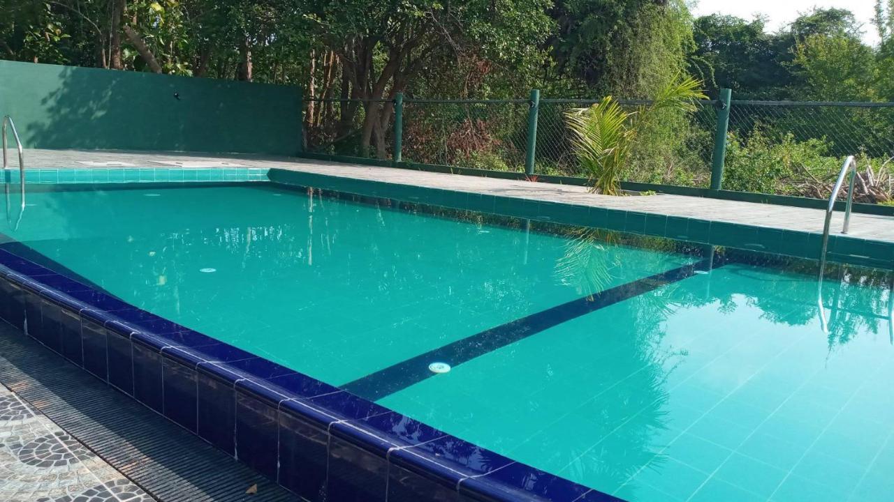Hotel Tree Garden Wilpaththu Nochchiyagma Anuradhapura Nochchiyagama Bagian luar foto