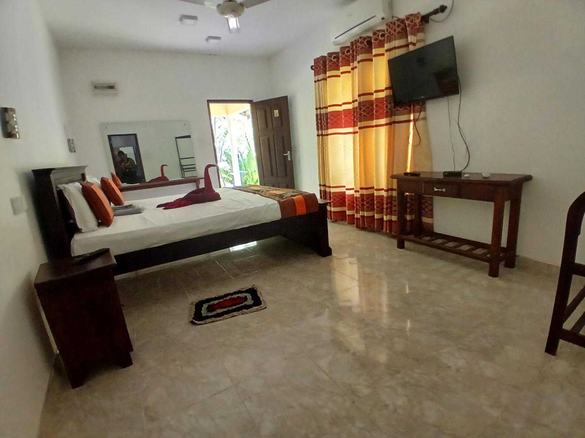 Hotel Tree Garden Wilpaththu Nochchiyagma Anuradhapura Nochchiyagama Bagian luar foto